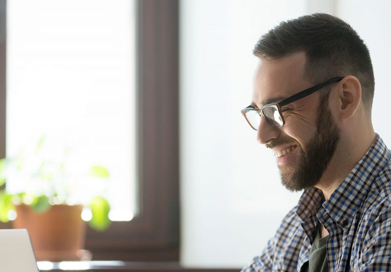 Marka Konumlandırma & Dijital Kimlik Tasarımı